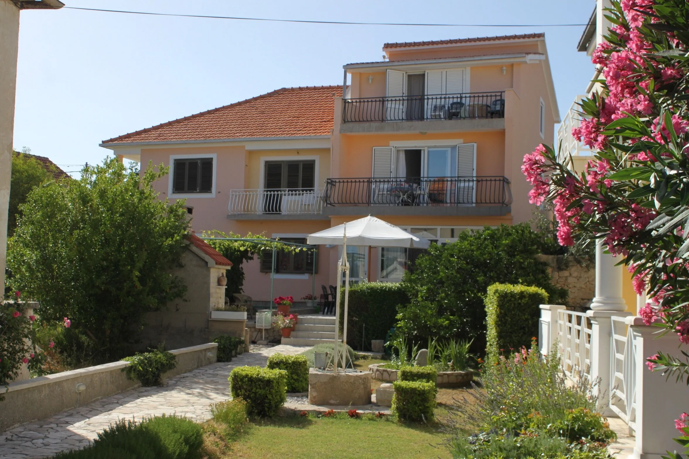 Rooms By The Sea Pašman - 8223 - foto 1