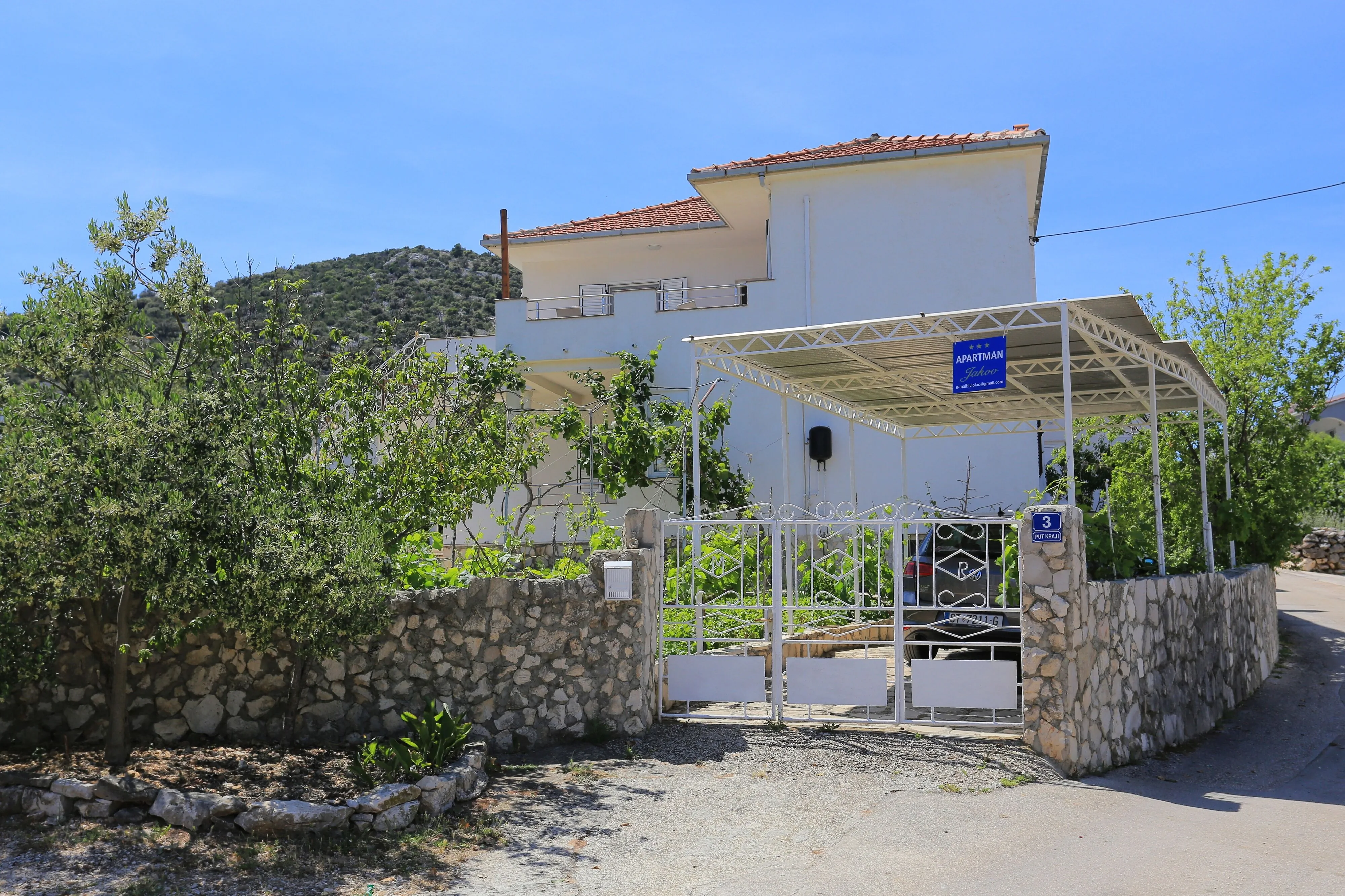 Apartments By The Sea Vinišće, Trogir - 11029 Vinišće – Vinišće, Chorwacja