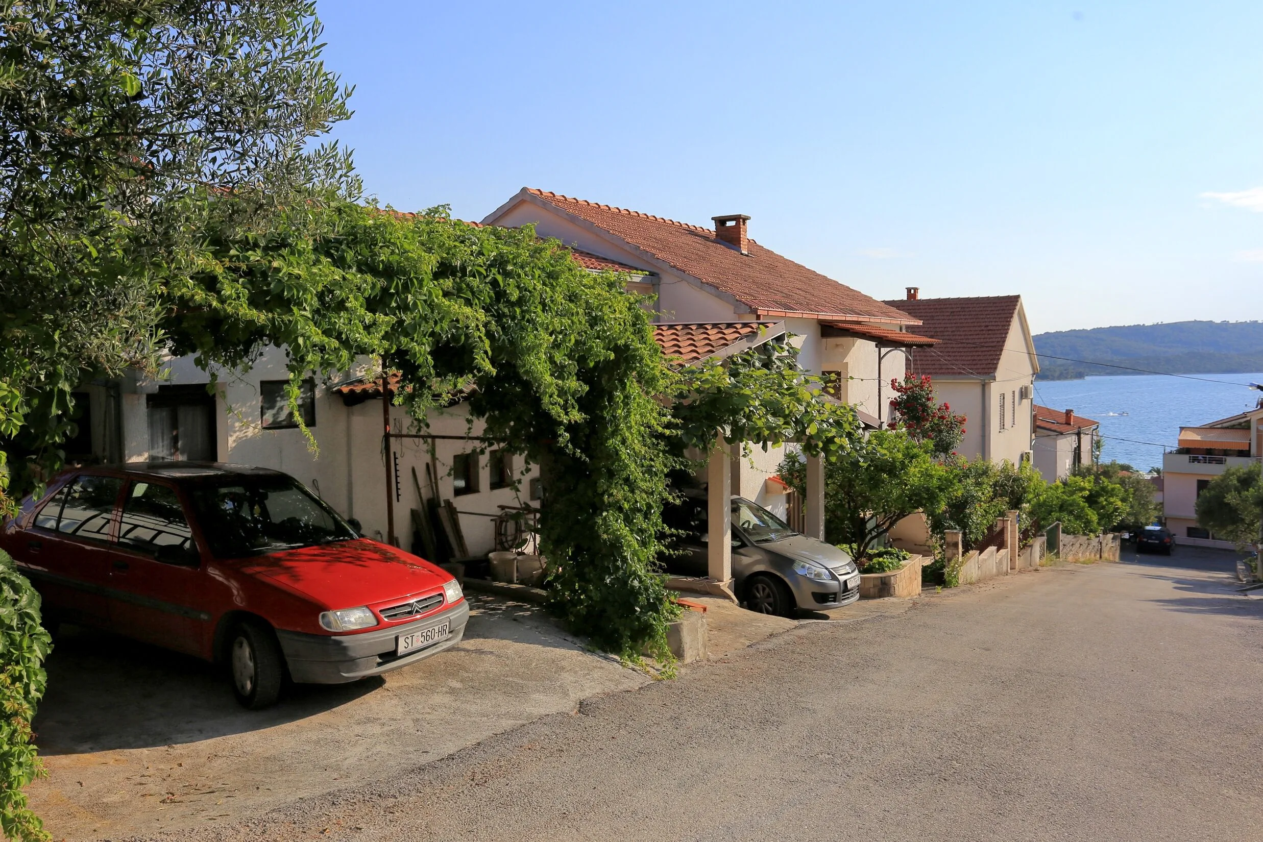 Apartments With Parking Space Okrug Gornji, Čiovo - 1107 Okrug Gornji - foto 1