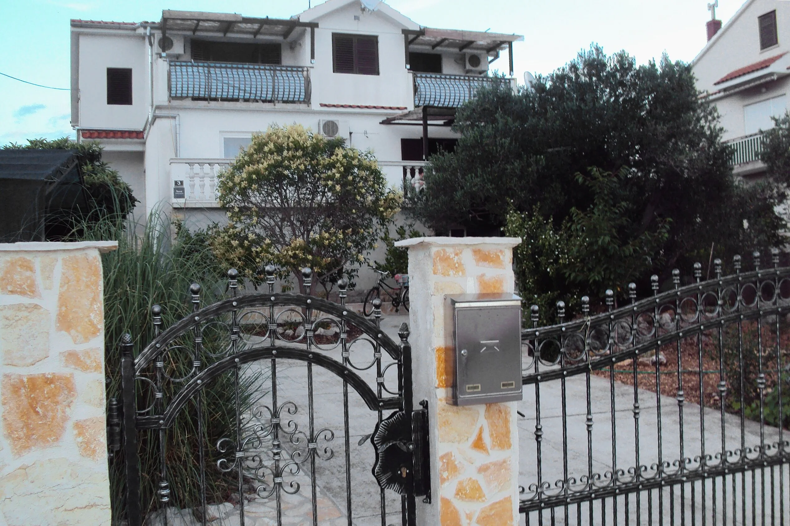 Apartments With Parking Space Jezera, Murter - 5109 Jezera – Jezera, Chorwacja