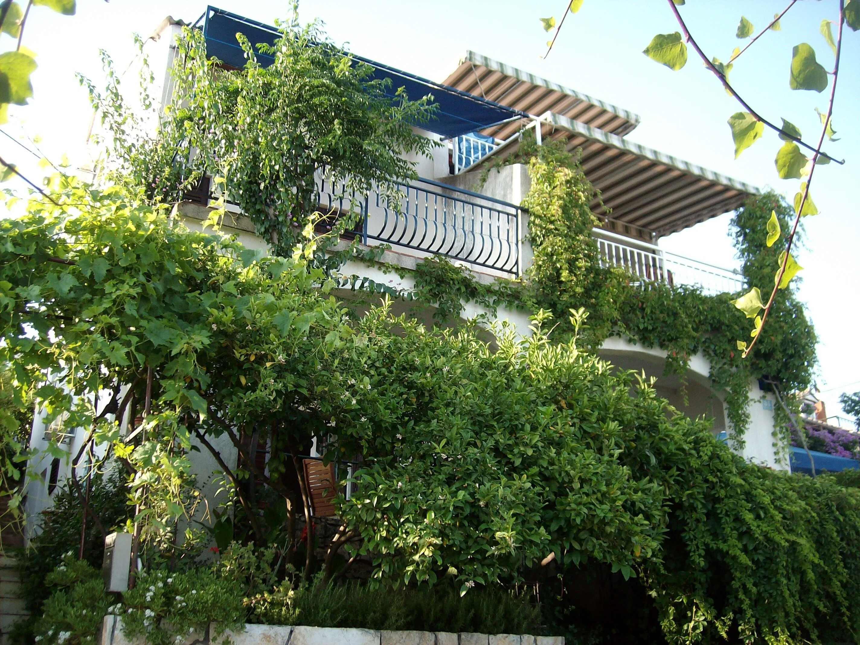 Apartments By The Sea Seget Vranjica, Trogir - 2037 Seget Vranjica - foto 1