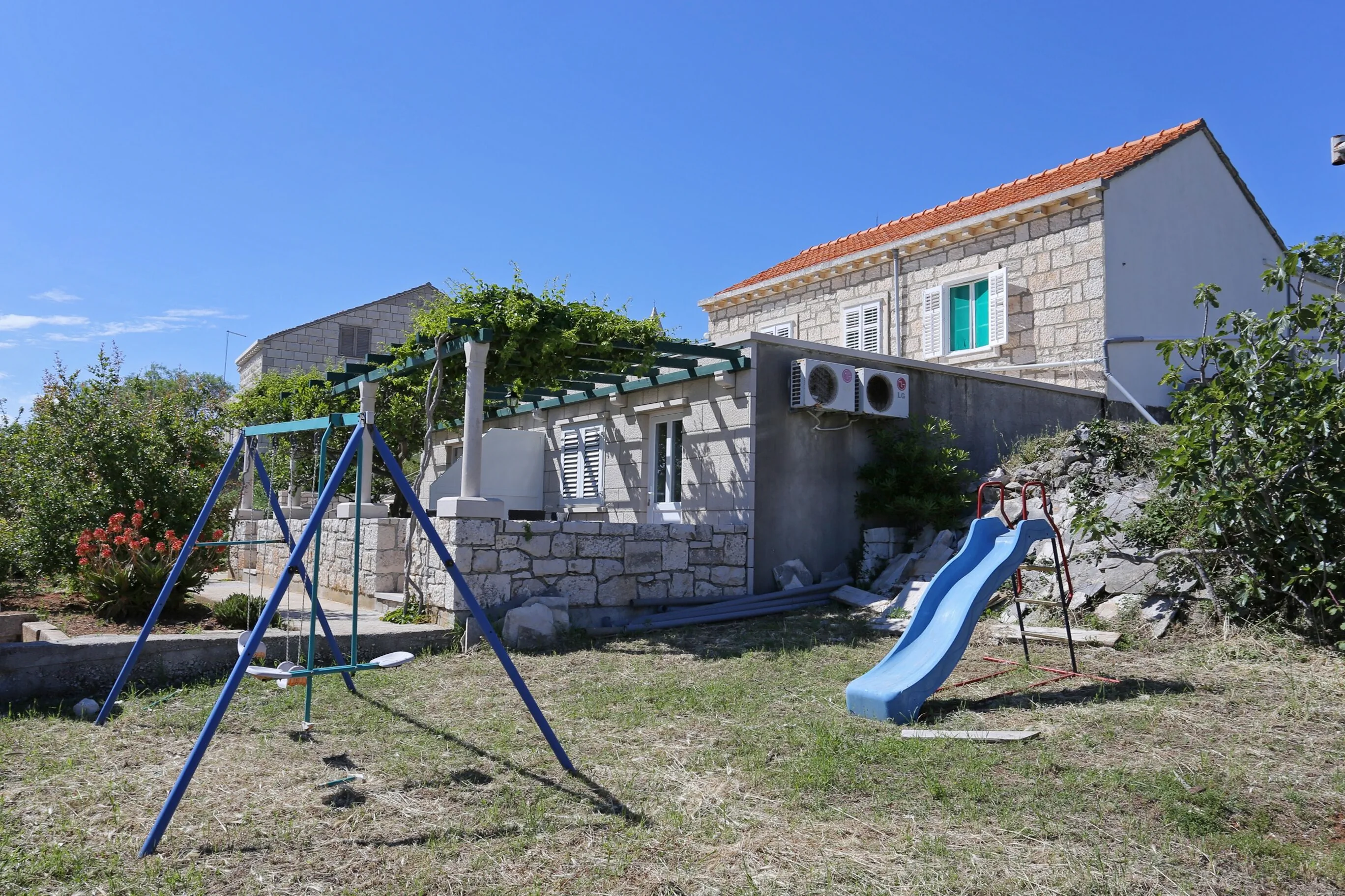 Apartments With Parking Space Lumbarda, Korčula - 4429 Lumbarda – Lumbarda, Croația