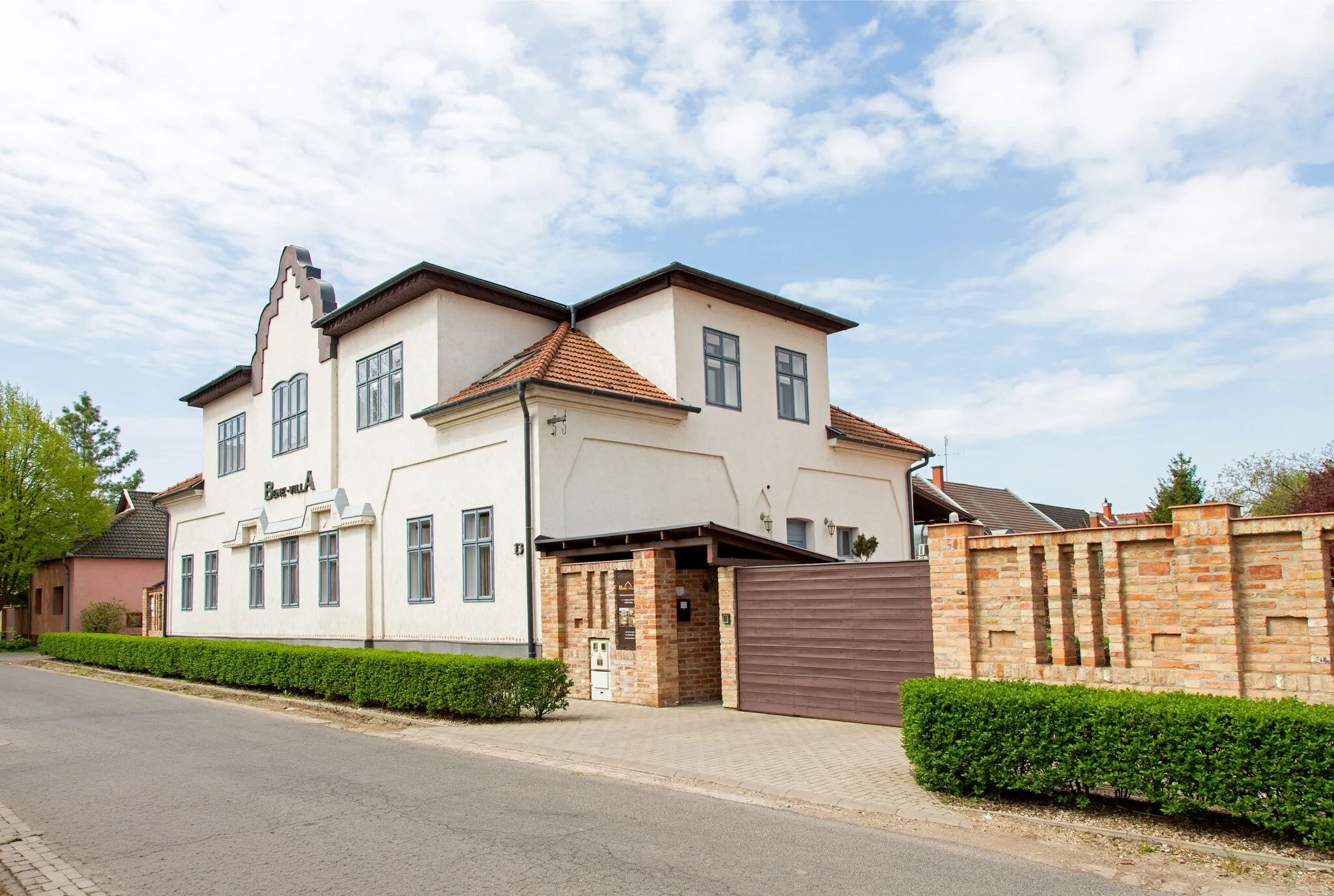 Bene-Villa Apartman Gyula – Giula, Ungaria