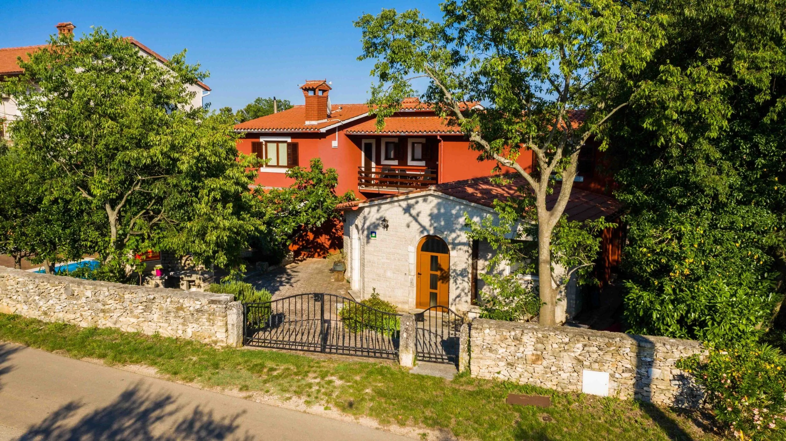 Family-friendly Apartments With Swimming Pool Krnica, Marčana - 7357 Krnica - foto 3