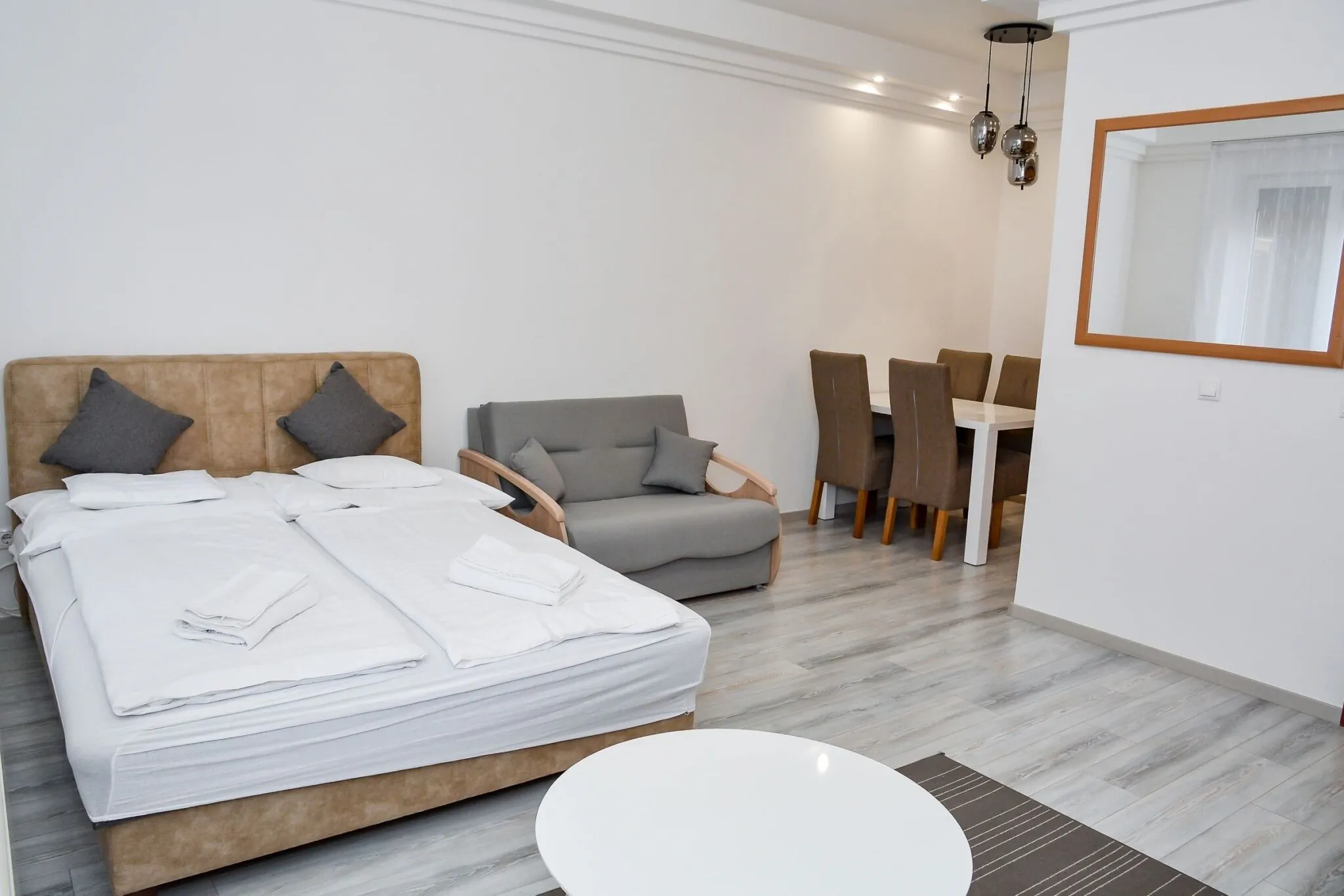 Héli Apartman E Hajdúszoboszló – Hajdúszoboszló, Węgry