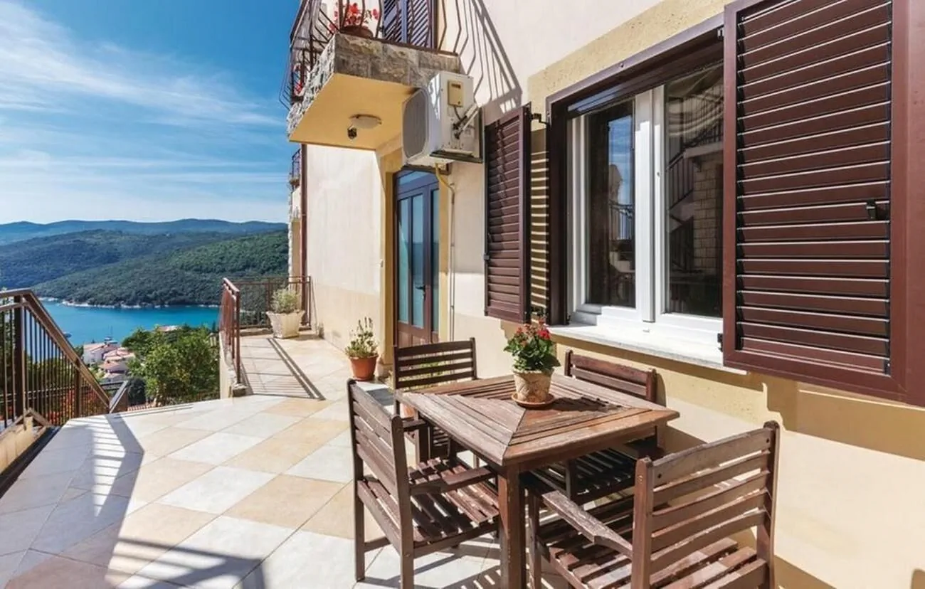 Apartments With Parking Space Rabac, Labin - 7441 Rabac - foto 1