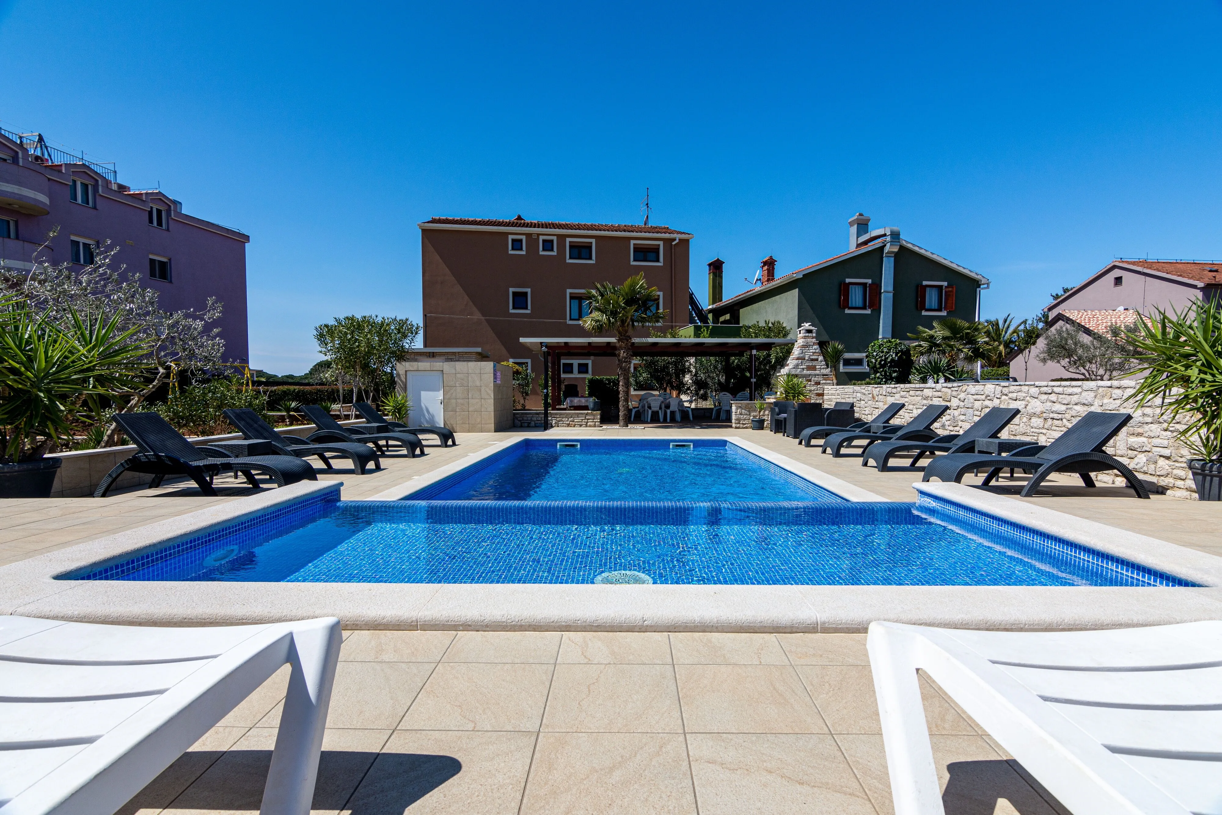 Family-friendly Apartments With Swimming Pool Valbandon, Fažana - 2201 Valbandon - foto 2