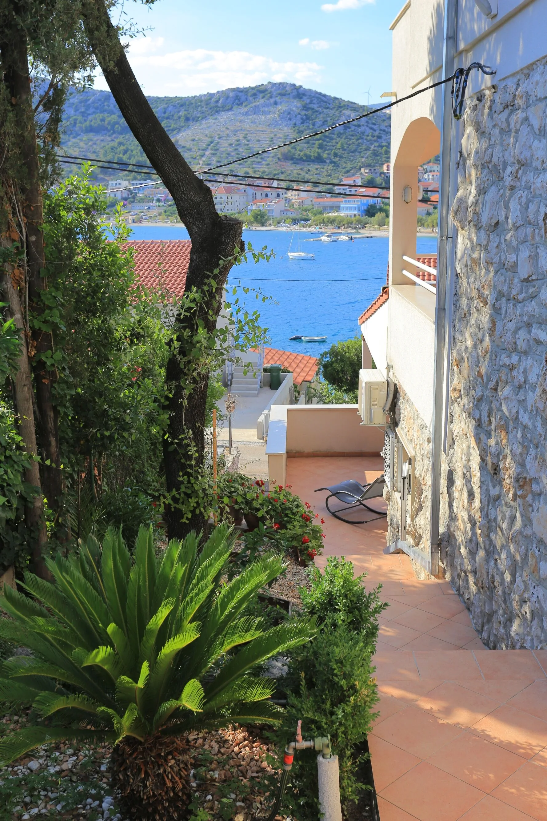 Apartments By The Sea Seget Vranjica Trogir - 13771 - foto 10