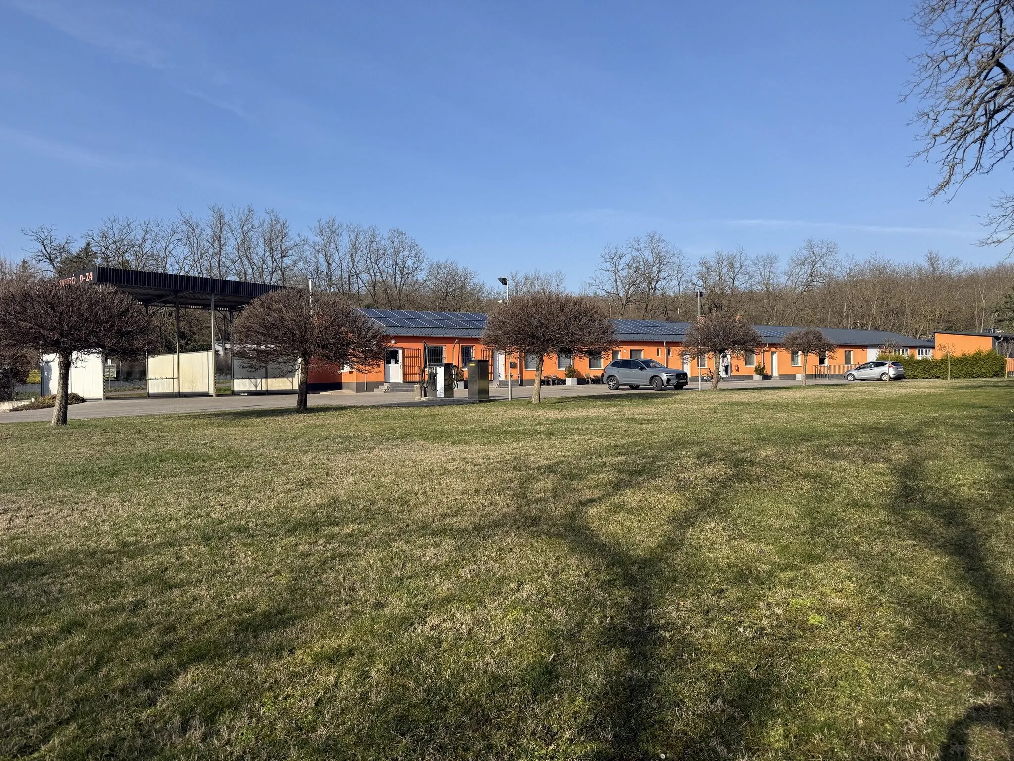 Kerek Apartmanok Petőfibánya - foto 3