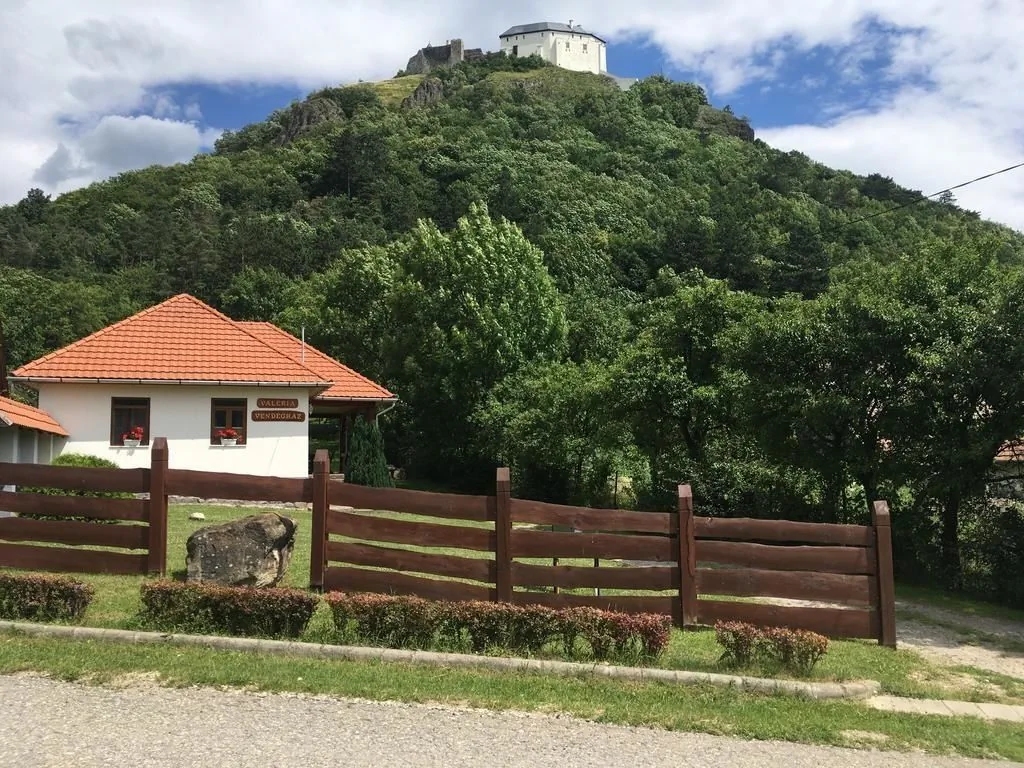 Valéria Vendégház Füzér – Füzér, Ungaria