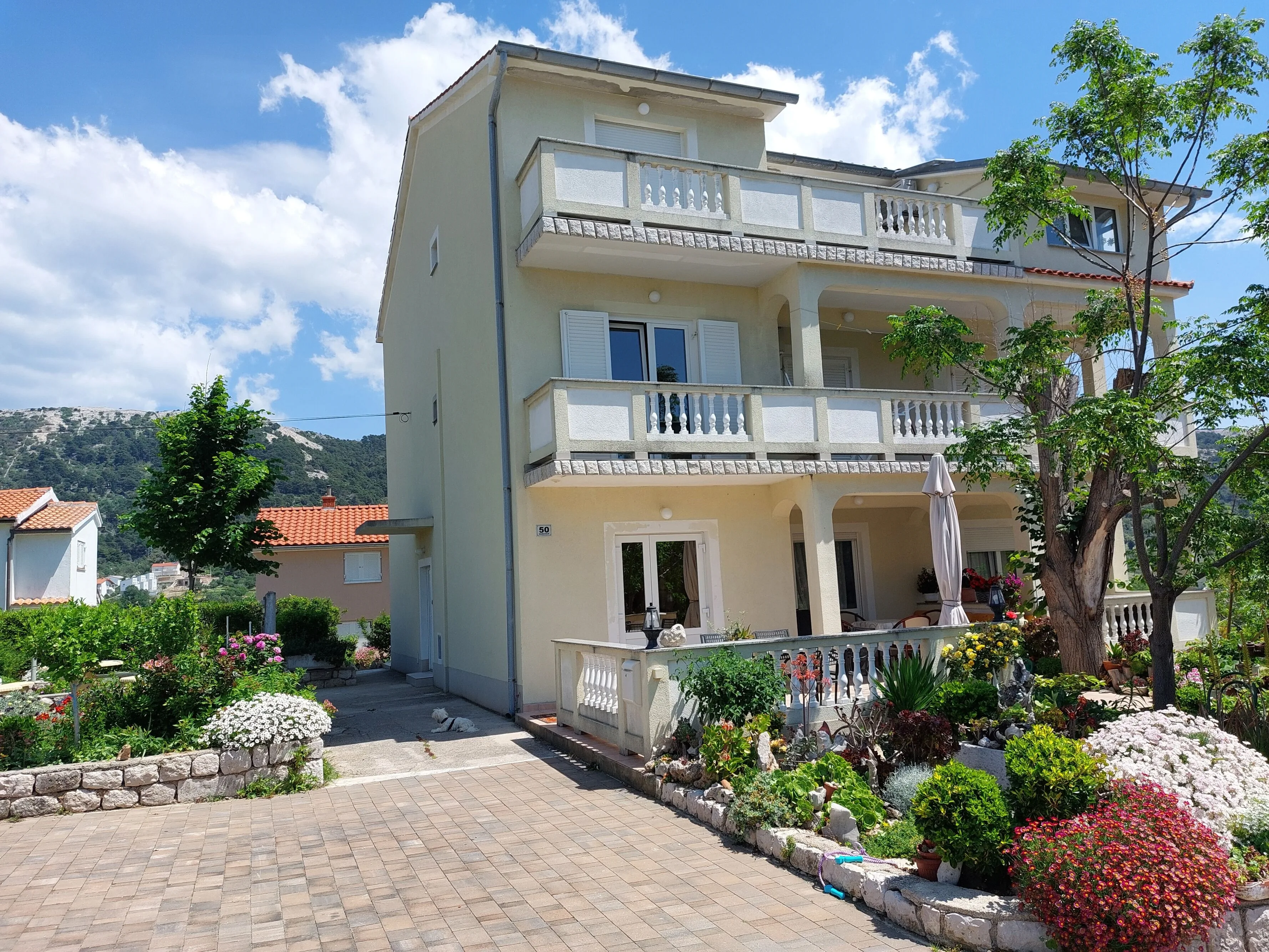 Apartments With Parking Space Mundanije, Rab - 4953 Mundanije – Mundanije, Croația