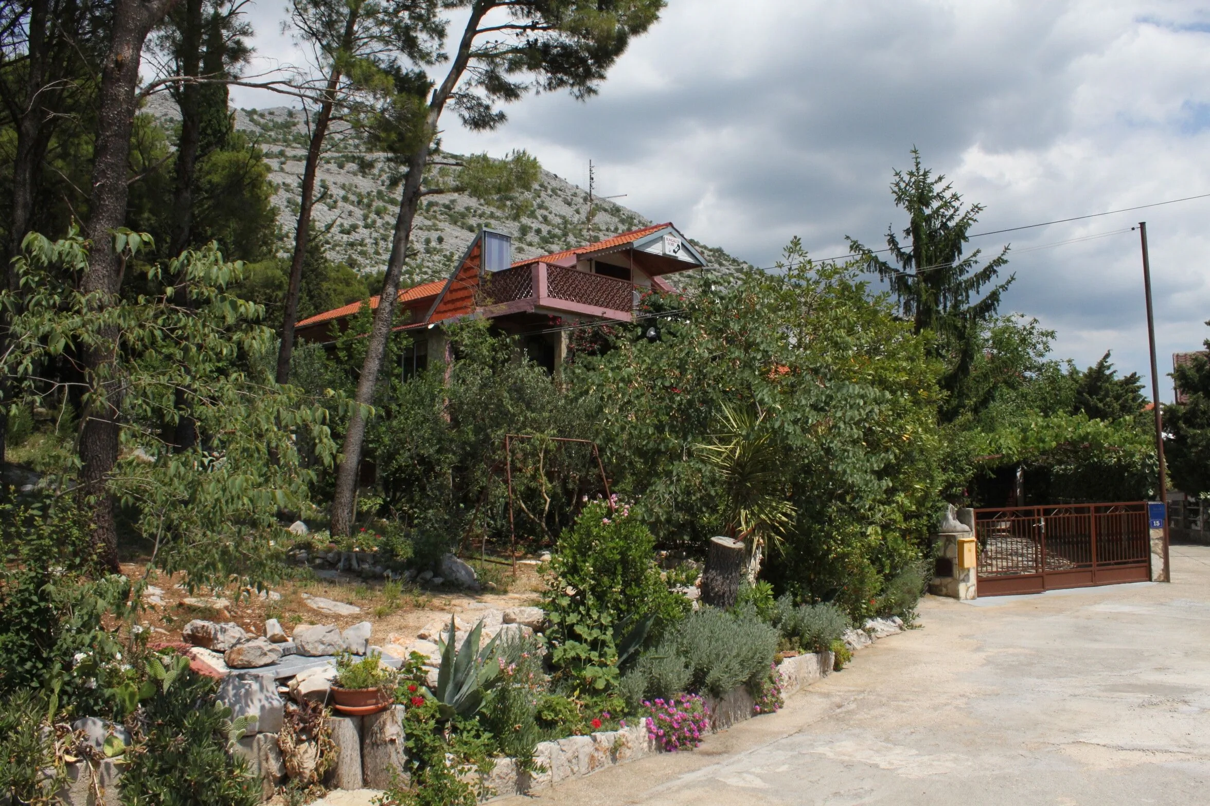 Apartments With Parking Space Starigrad, Paklenica - 6585 Starigrad - foto 1