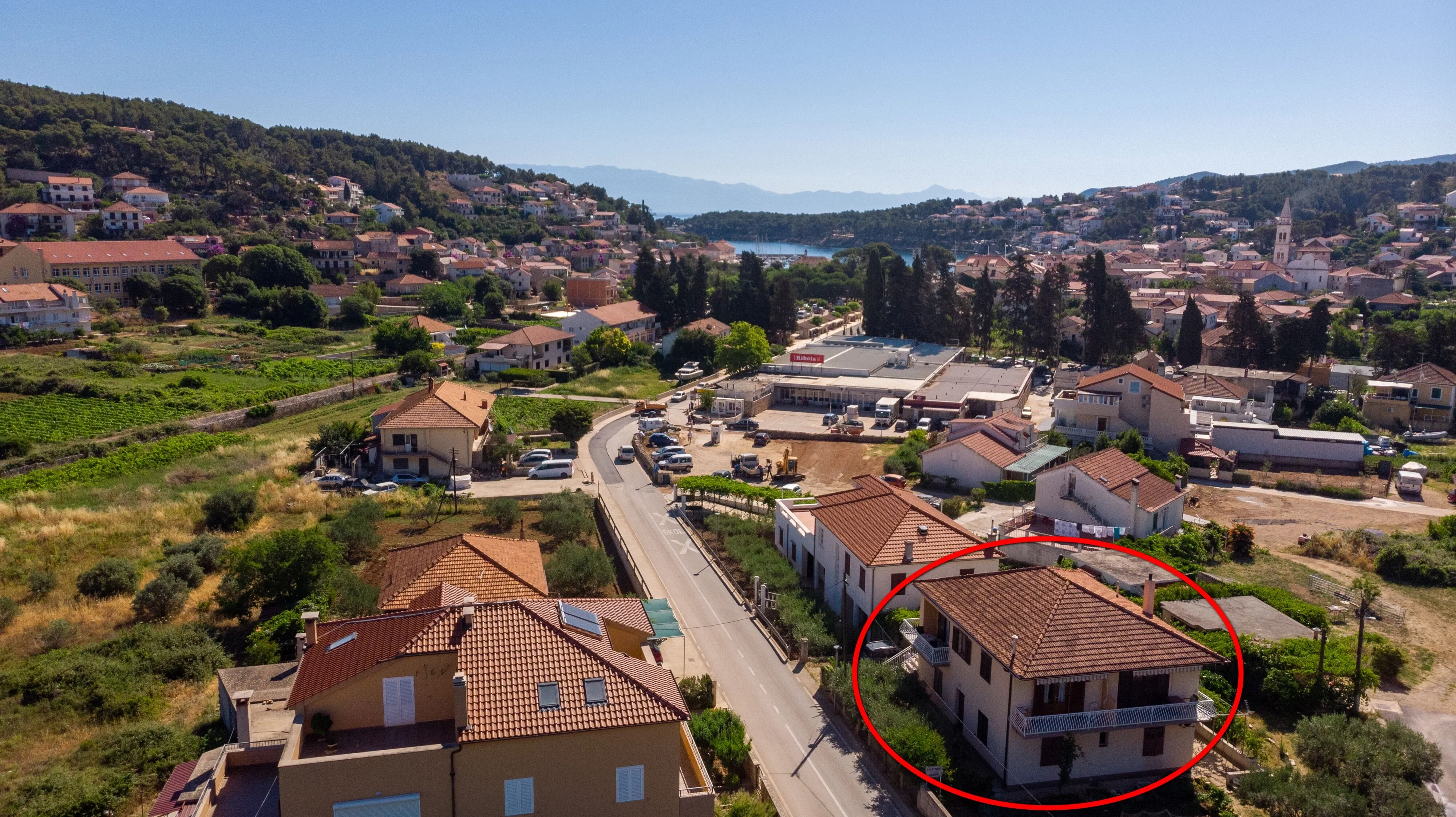 Apartments And Rooms With Parking Space Jelsa, Hvar - 4028 Jelsa - foto 2