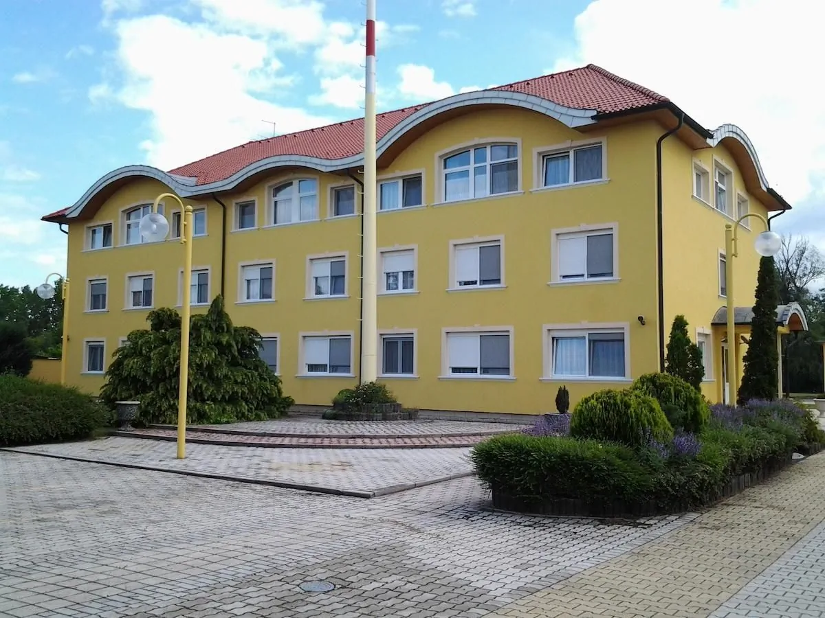 Leier Business Hotel Gönyű – Gönyű, Ungaria