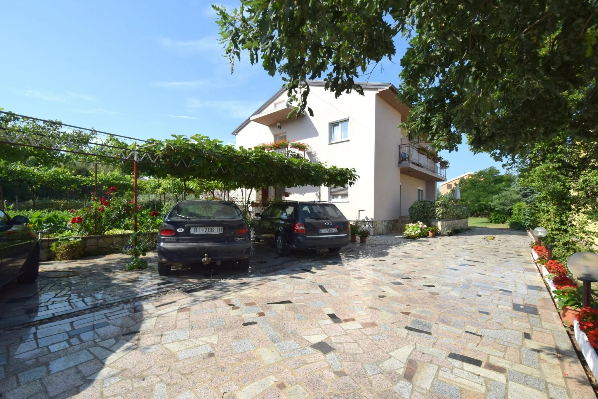 Apartments Zgombic Malinska – Malinska, Croația
