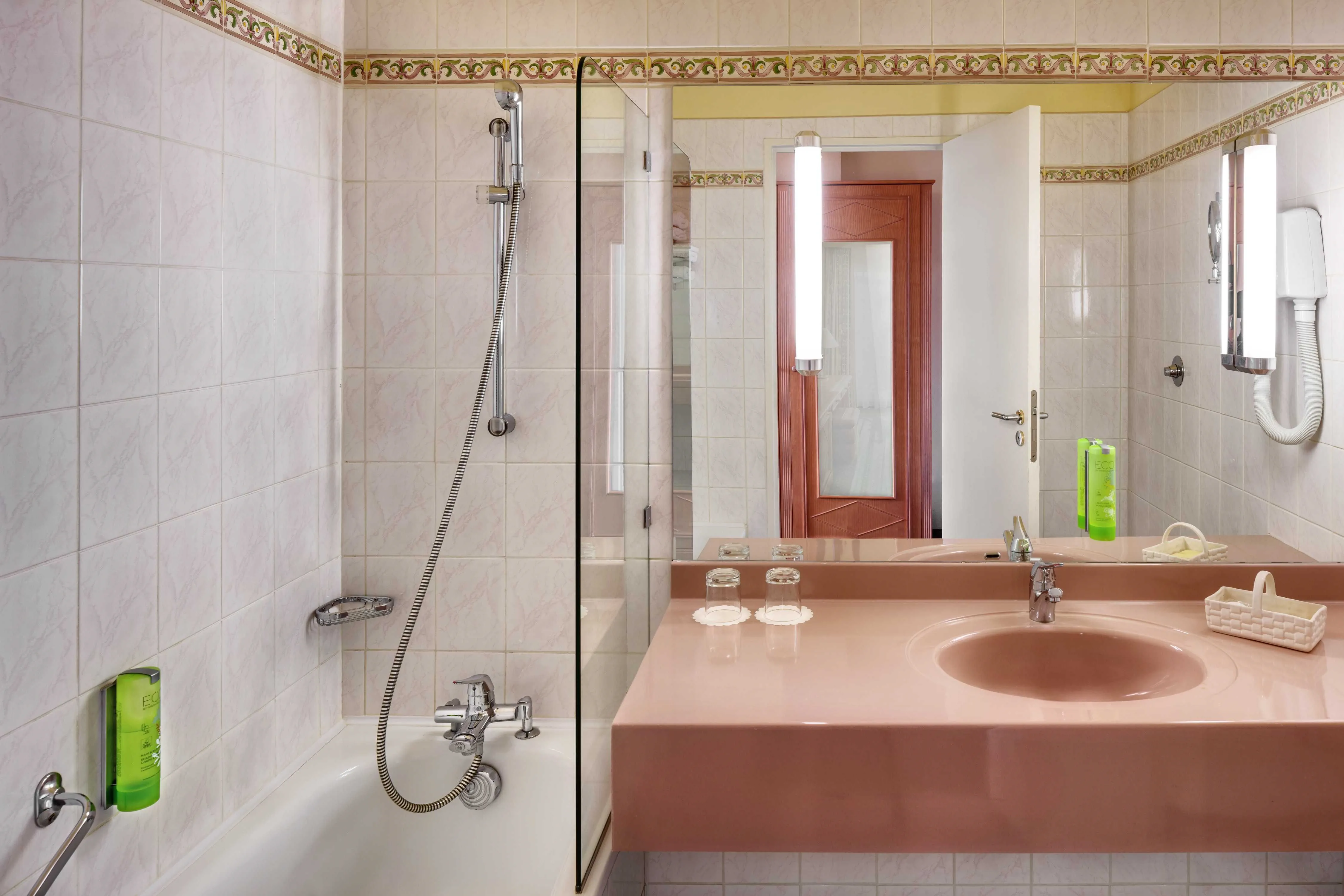 Ensana Health Spa Hotel Butterfly Mariánské Lázně – Mariánské Lázně, Česká republika