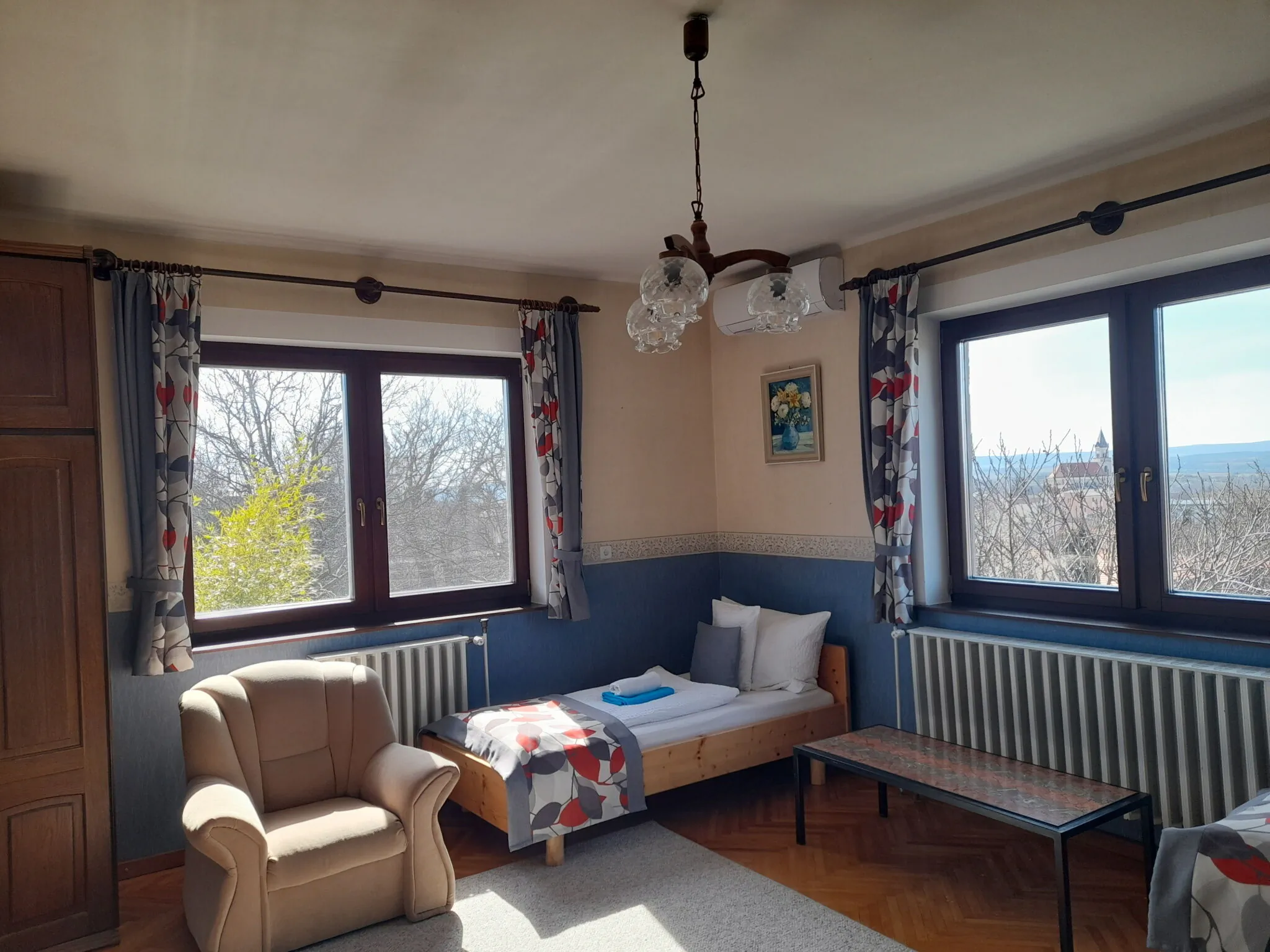 Panoráma Apartman/Kerti Lak Mór – Mór, Maďarsko