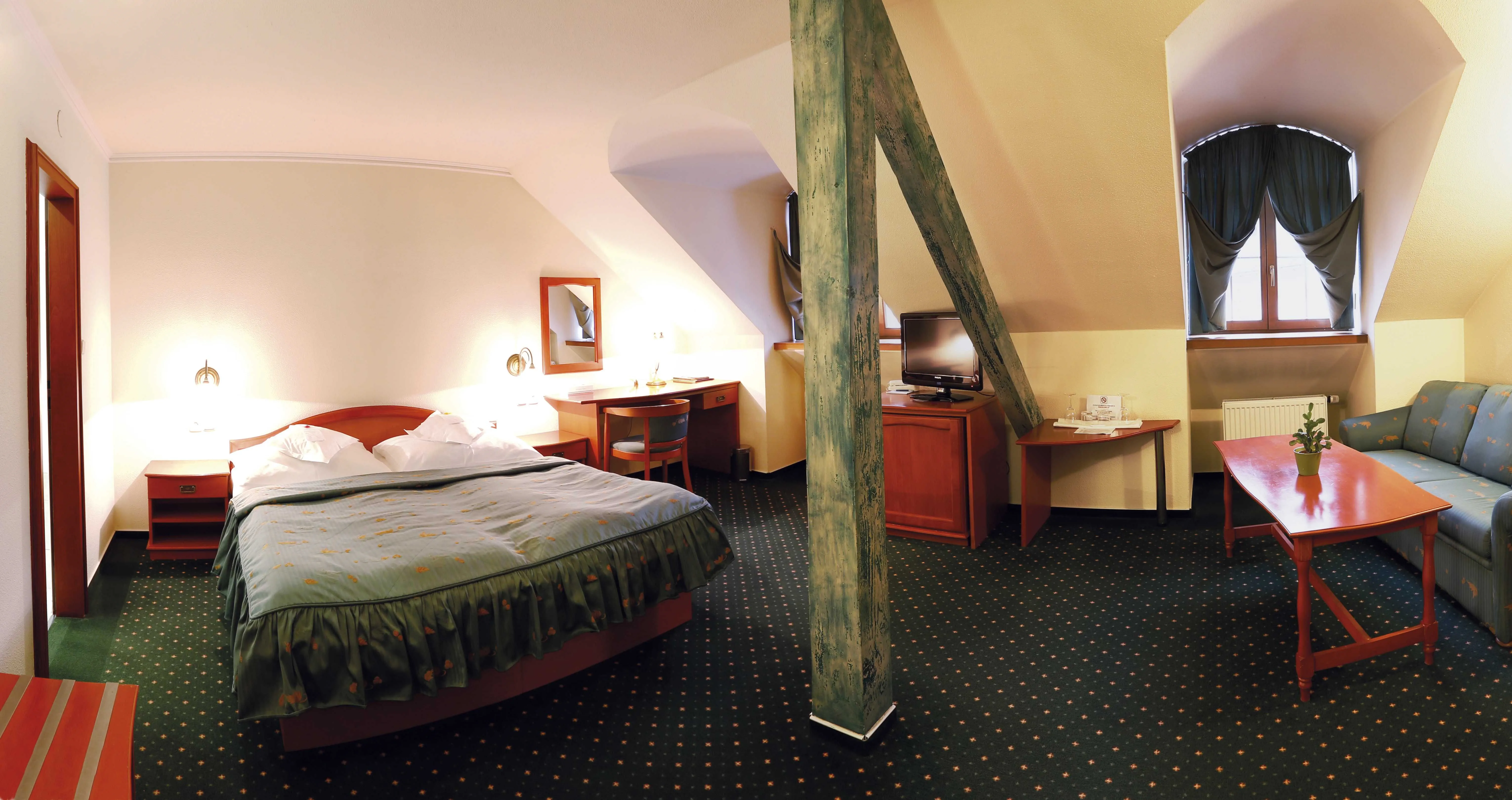 Hotel AGH Rožnov pod Radhoštěm – Rožnov pod Radhoštěm, Česká republika