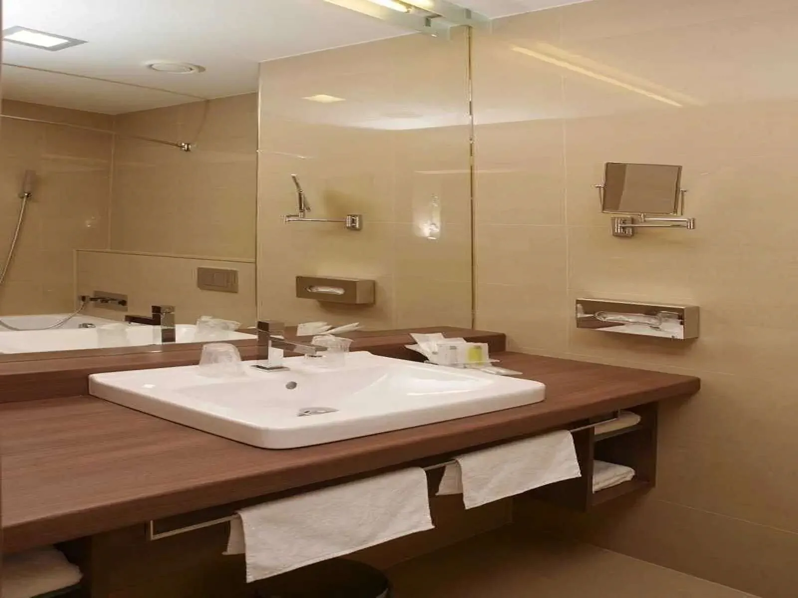 HOTEL BUDWEIS České Budějovice – České Budějovice, Česká republika