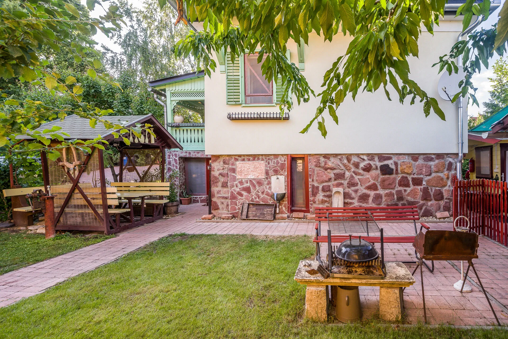 Ádám Apartman Balatonföldvár – Balatonföldvár, Ungaria