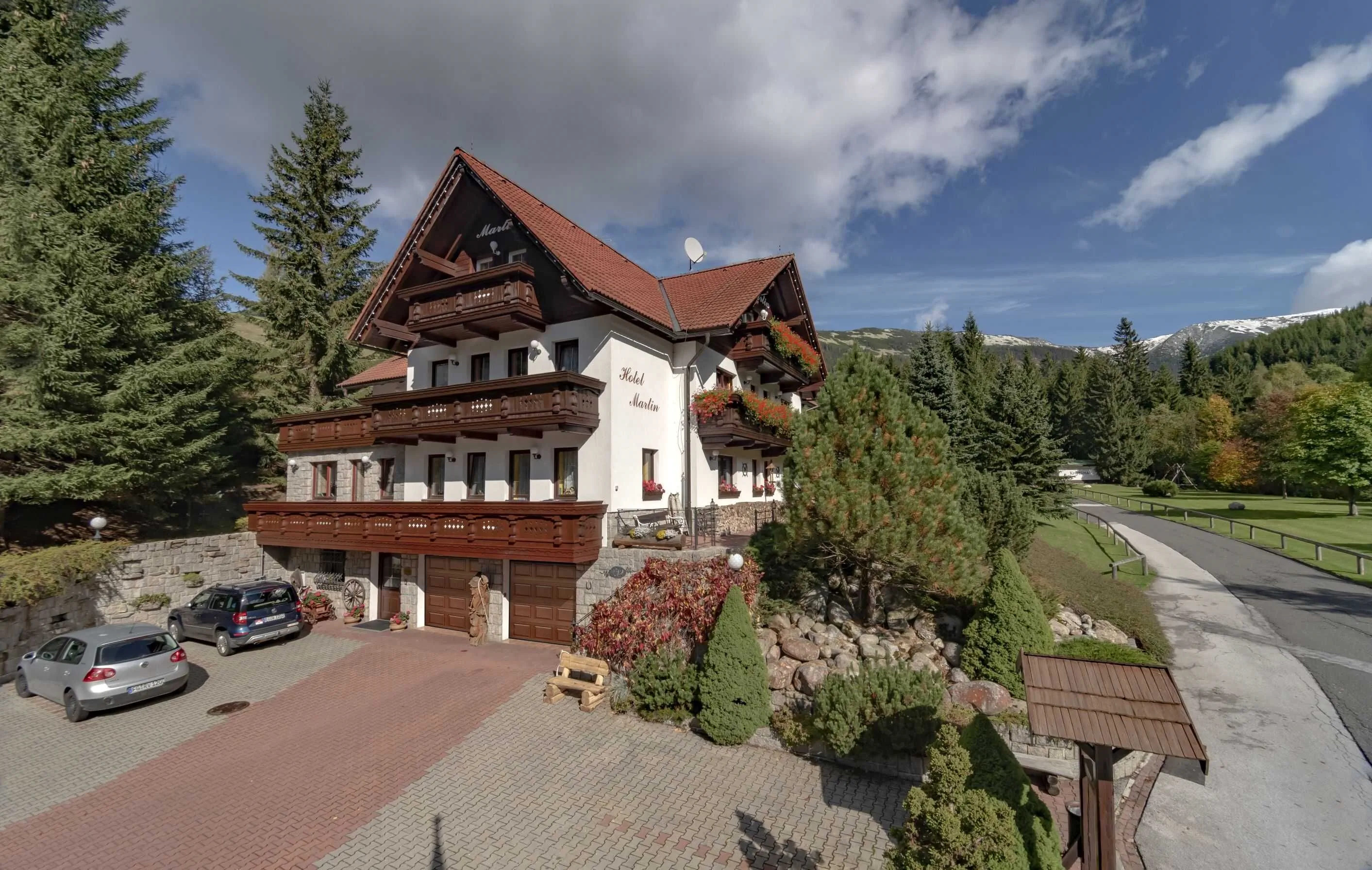 Hotel Martin a Hotel Kristýna Špindlerův Mlýn – Špindlerův Mlýn, Česká republika