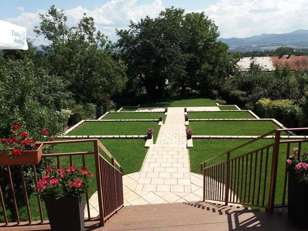 Hotel BELASSI Bojnice – Bojnice, Slovacia