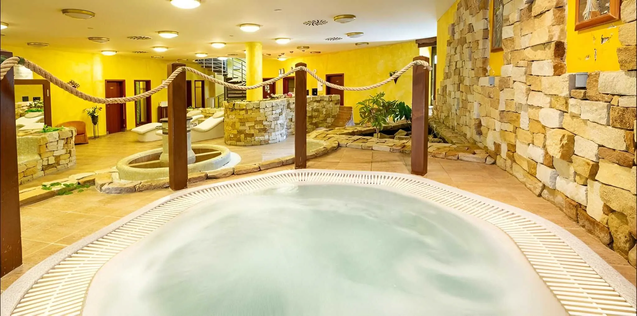 Spa Hotel Bílý Hořec Harrachov – Harrachov, Republica Cehă