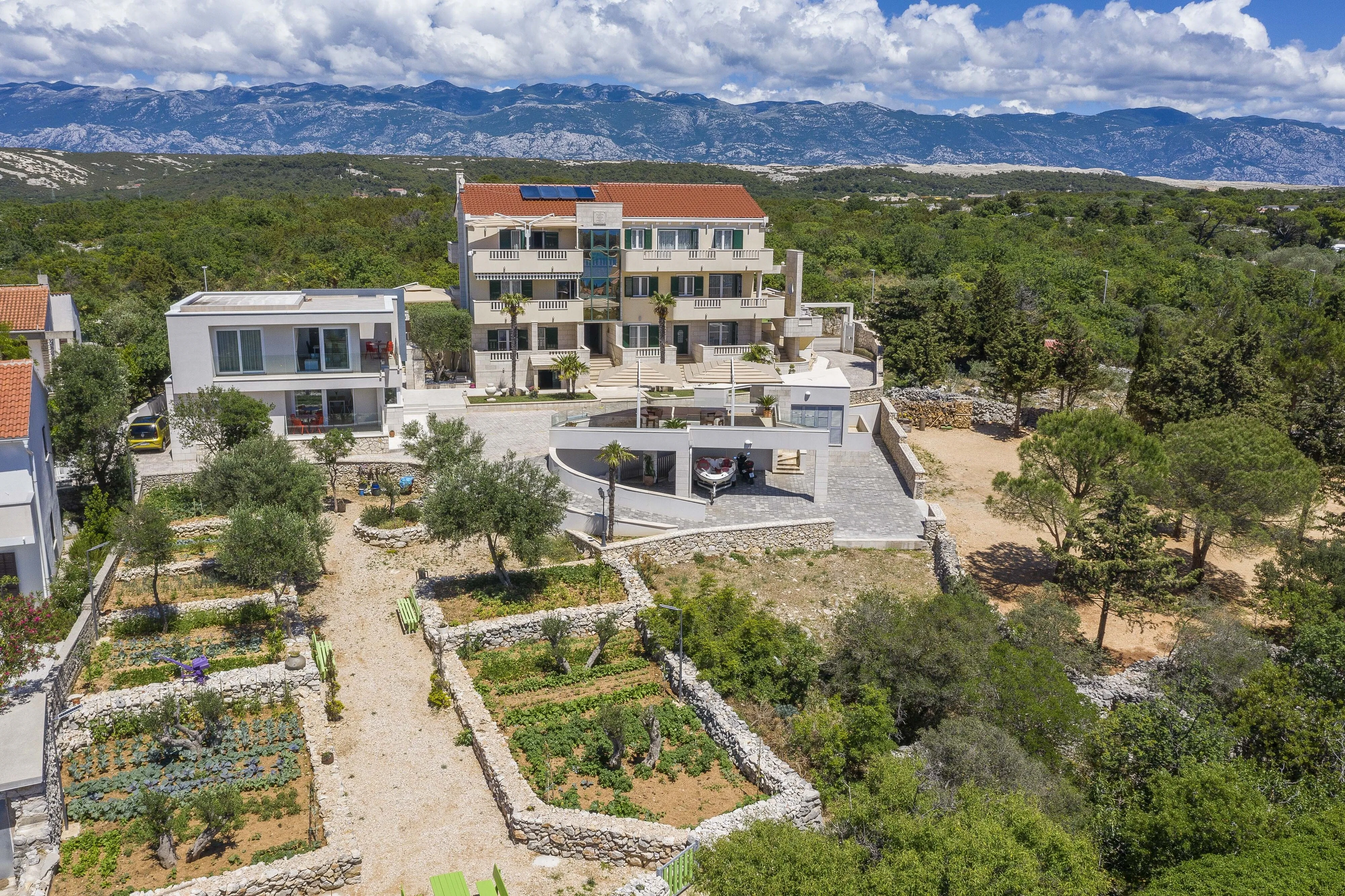 Family-friendly Apartments With Swimming Pool Novalja, Pag - 14274 Novalja – Novalja, Croația