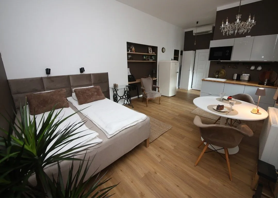 Mini Flat Apartman Pécs – Pécs, Ungaria