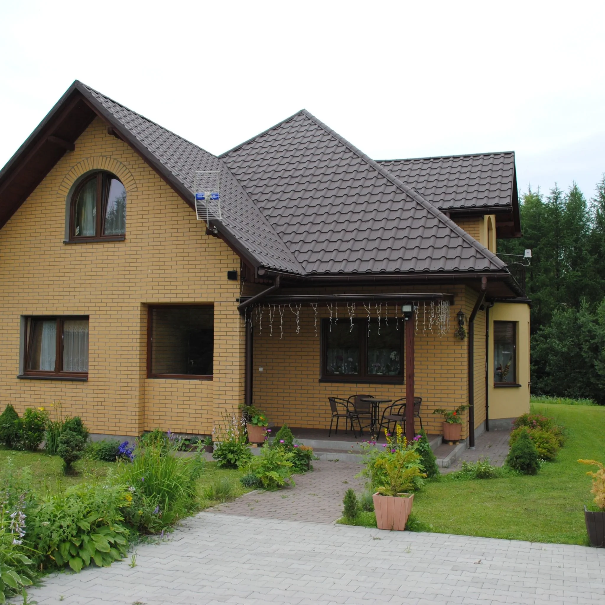 Dom Gościnny Prometeusz – Polańczyk, Polsko