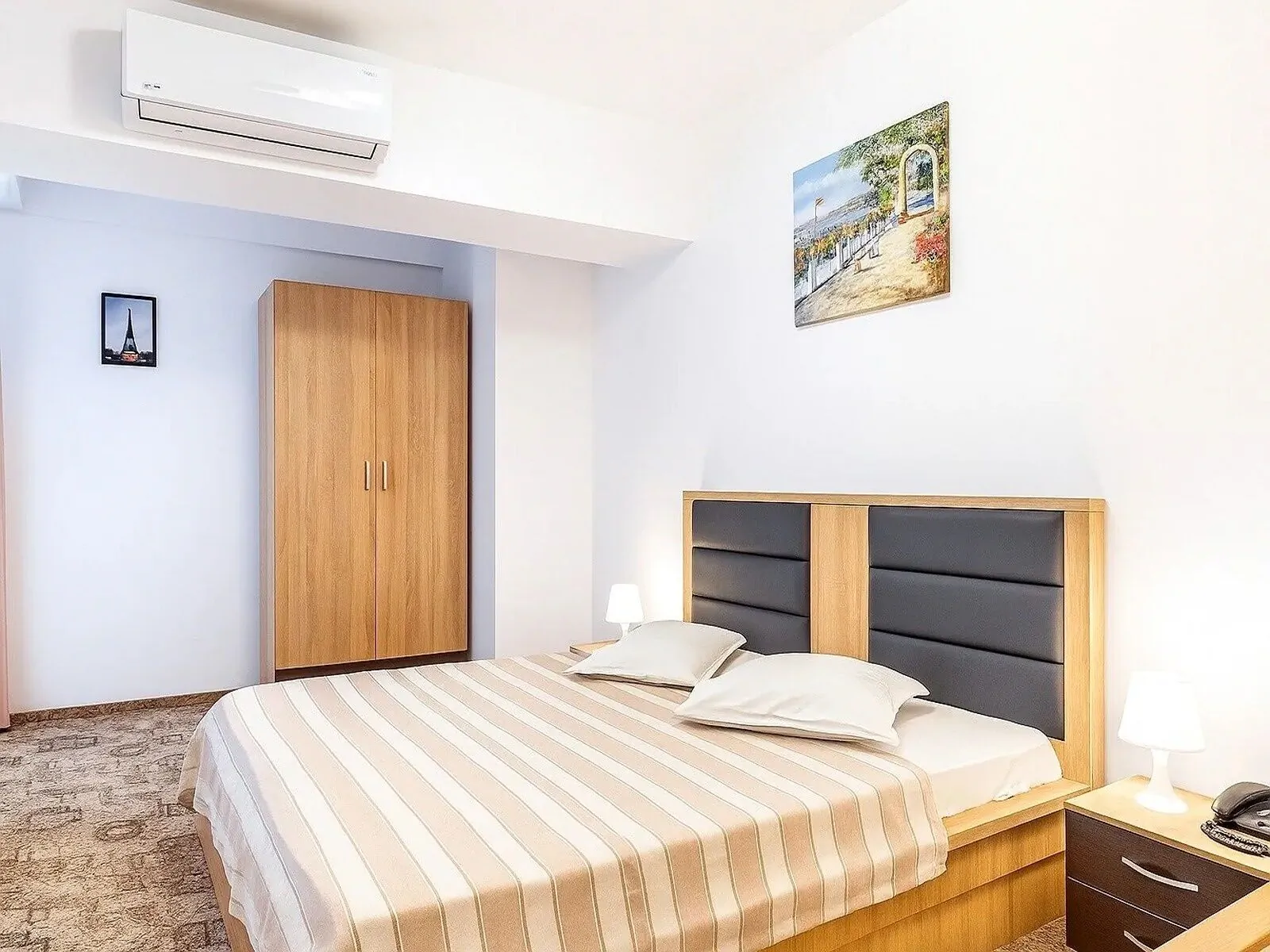 Hotel Lina București - foto 3
