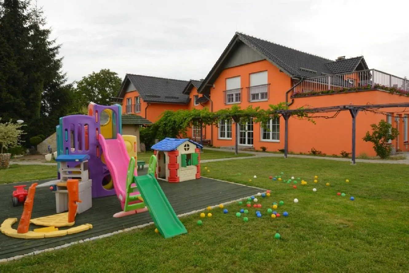 Etno Chata Topolej – Holešov, Polsko