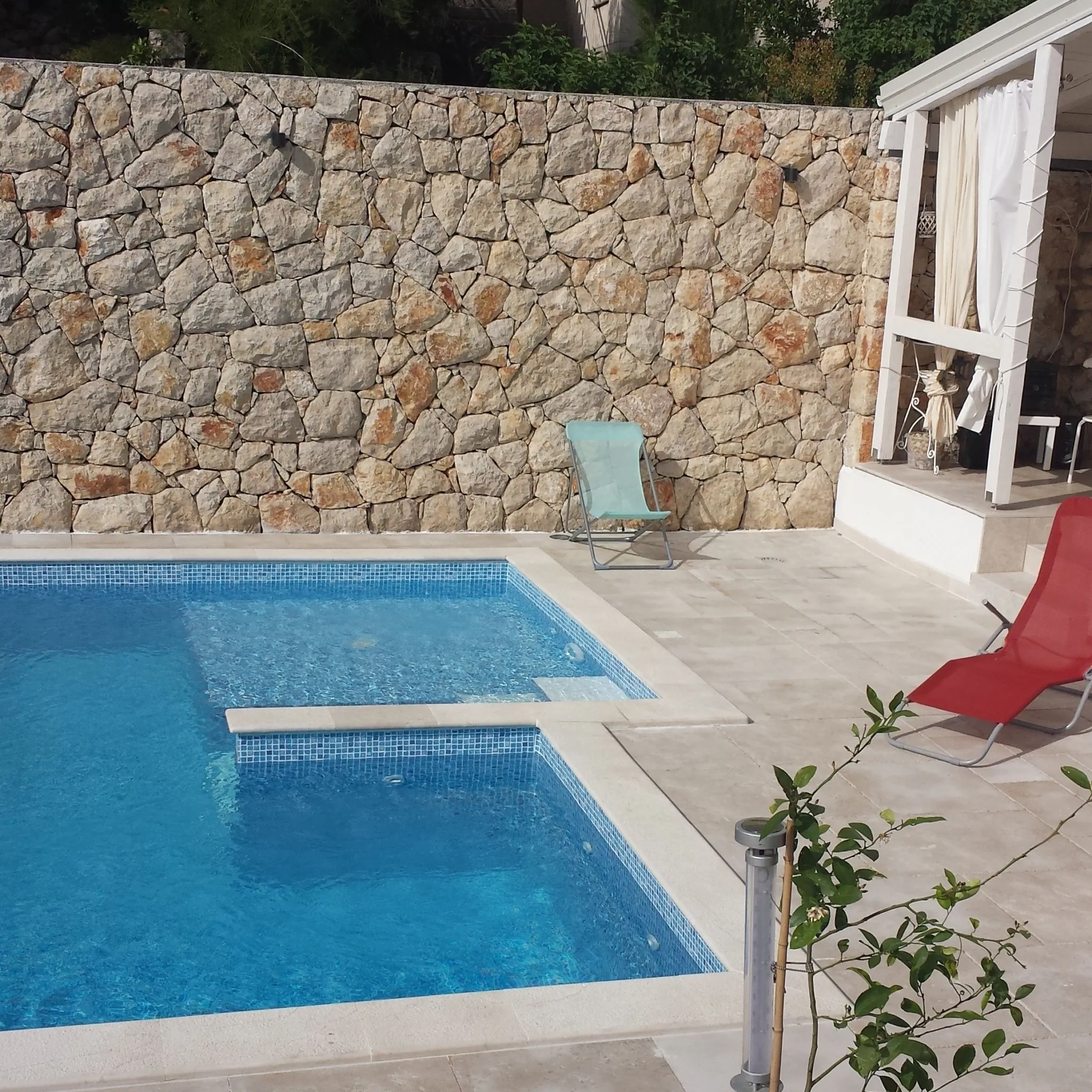Apartmani Švob s Bazenom Novi Vinodolski – Novi Vinodolski, Croația
