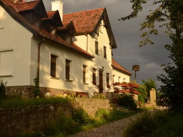 STADNINA KONI KIERZBUŃ Barczewo – Barczewo, Polska