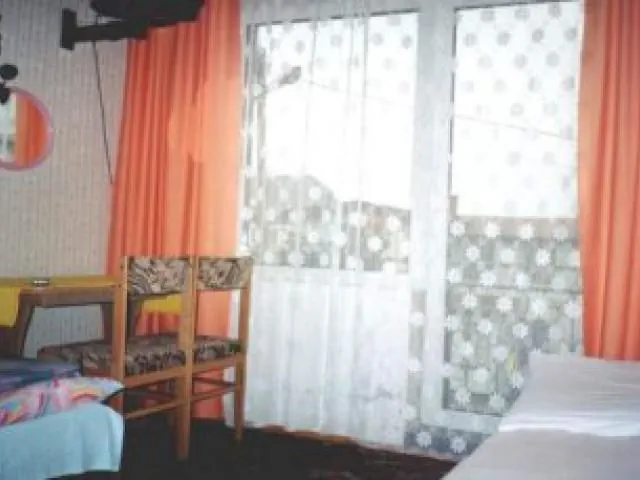 Kwatery prywatne - Krystyna  Karwia – Karwia, Polska