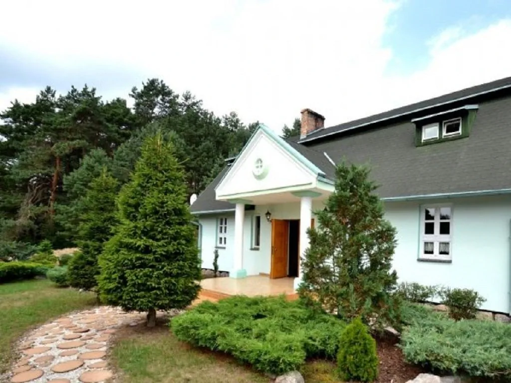 Dworek Drawa Drezdenko – Drezdenko, Polska